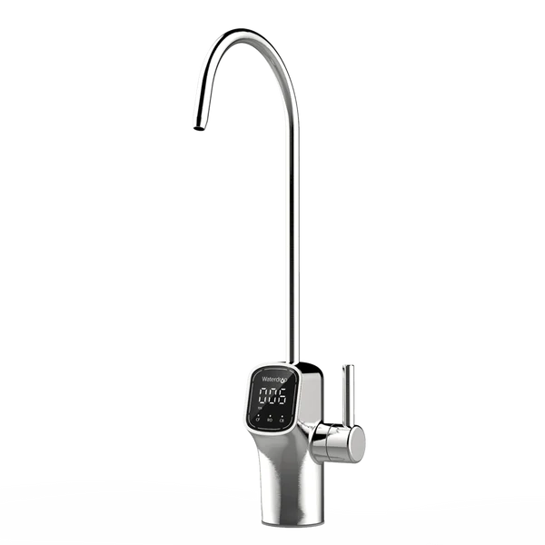 TDS monitor on smart display faucet showing water quality